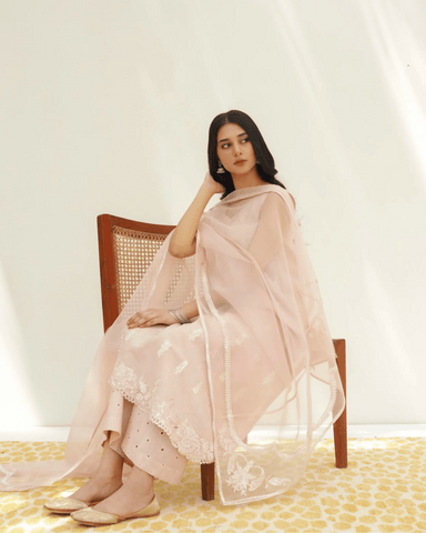 Dusty Pink – Elegant Summer Suit for Women 3-piece