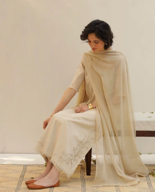 Almond Beige – Classic Summer Suit for Women