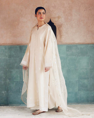 Noor-e-Eid – Festive Embroidered Suit for Women 2pcs Stich Suit